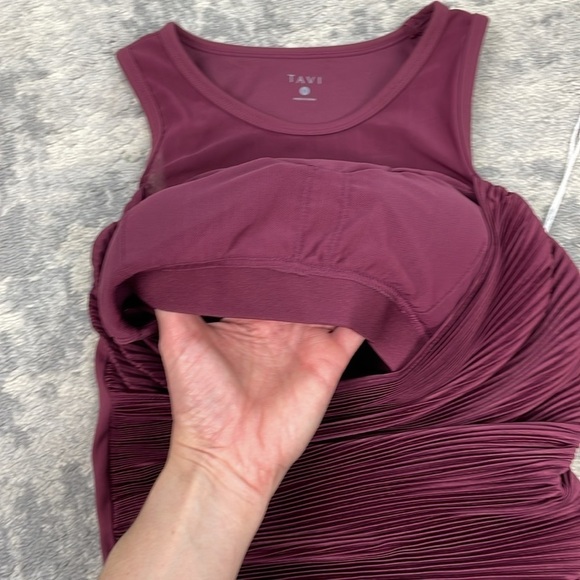 NWT Tavi Pleated Bra Tank Athletic Garnet Cabernet Maroon Sz XS - Picture 7 of 15